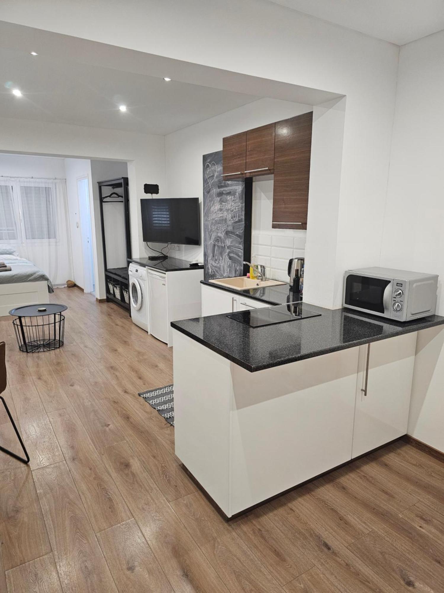 City Center Apartments Пафос Экстерьер фото